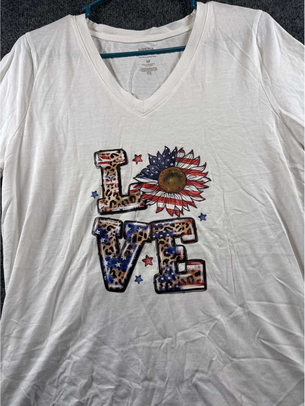 Sonoma Womens M White LOVE Americana Graphic V Neck T Shirt Patriotic